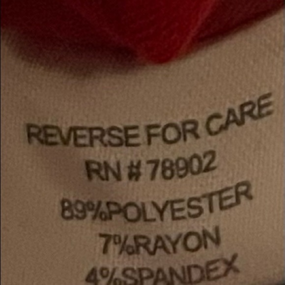 ERIN London red zip up jacket. Gold hardware
Size XXL - Picture 7 of 9